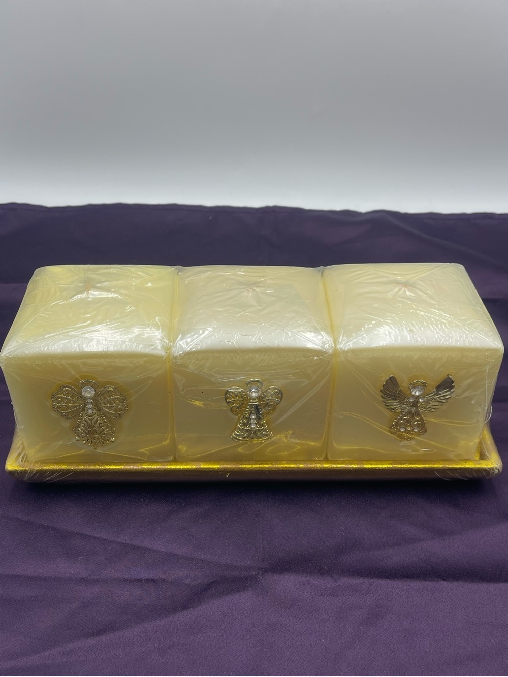 VTG Mervyn’s Christmas Holiday Set w/3 Angel Pillar Candles & Gold Display Tray